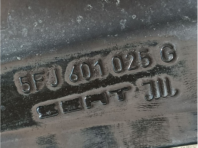 Recambio de llanta para seat tarraco (kn2) 2.0 tdi referencia OEM IAM 5FJ601025G2OJ ET43 7Jx19