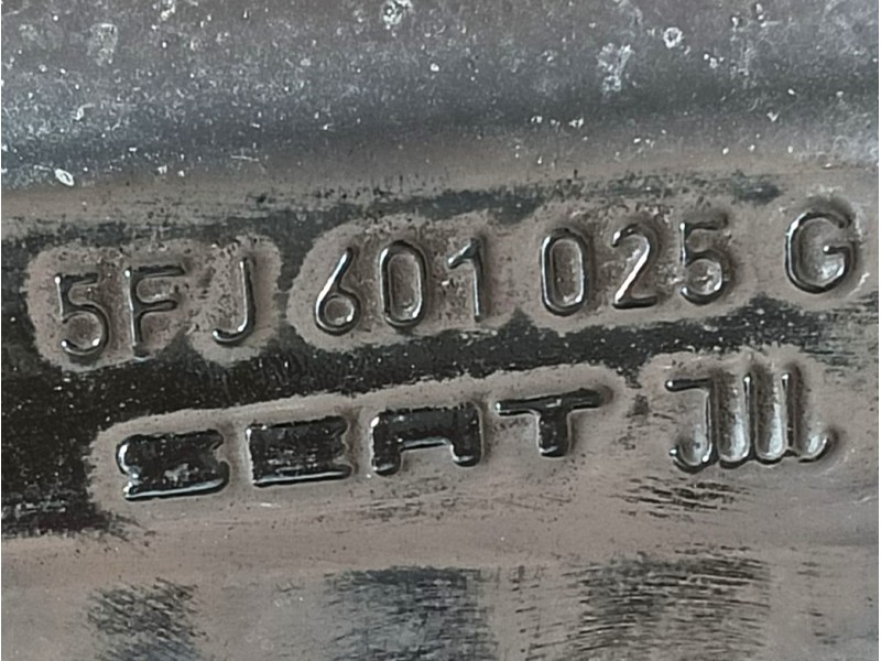 Recambio de llanta para seat tarraco (kn2) 2.0 tdi referencia OEM IAM 5FJ601025G2OJ ET43 7Jx19