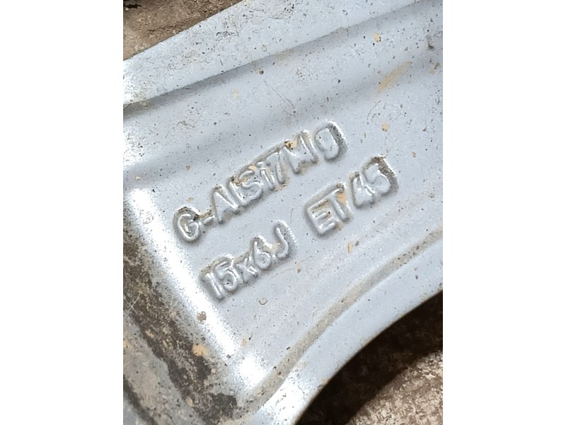 Recambio de llanta para toyota yaris (_p21_, _pa1_, _ph1_) 1.5 (mxpa11) referencia OEM IAM 42611K0030 ET45 15x6J