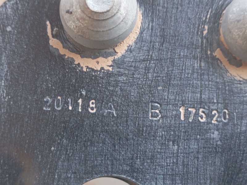 Recambio de brazo suspension superior delantero izquierdo para tesla model s (5yjs) referencia OEM IAM 104396500B 140216861 