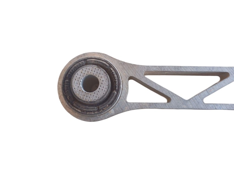 Recambio de brazo suspension superior trasero derecho para tesla model s (5yjs) referencia OEM IAM 104396400C 830710135 