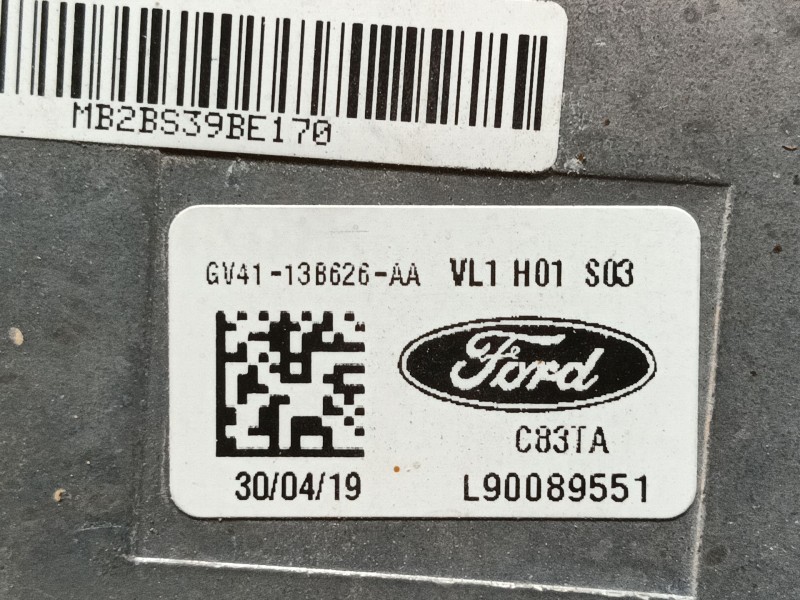Recambio de faro derecho para ford kuga ii (dm2) 2.0 tdci referencia OEM IAM 2206647 GV4113D154EH 