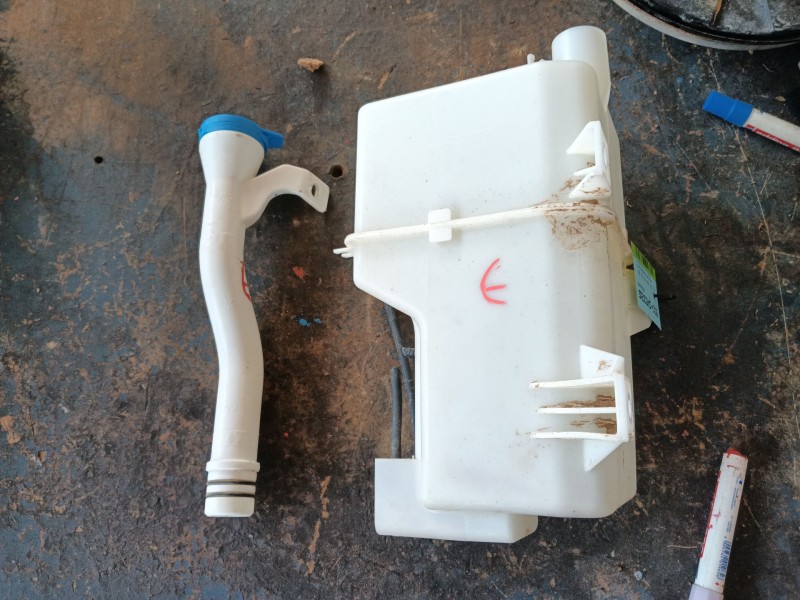 Recambio de deposito limpia para mg mg zs suv 1.0 t-gdi referencia OEM IAM   