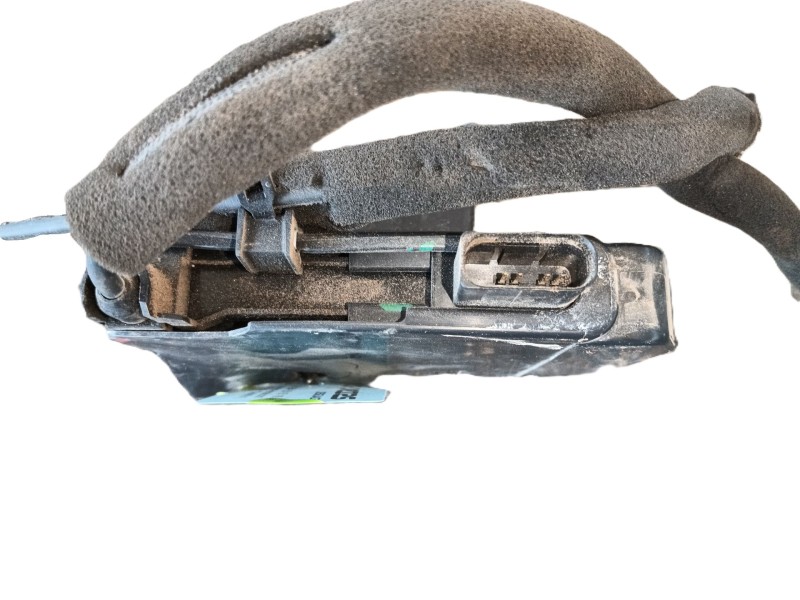 Recambio de cerradura puerta delantera derecha para iveco daily vi caja/chasis 33s16, 35s16, 35c16, 40c16, 50c16 referencia OEM 