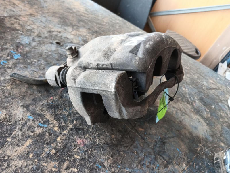Recambio de pinza freno delantera derecha para ford transit caja/chasis (fm_ _, fn_ _, ff_ _) 2.4 tdci rwd referencia OEM IAM   