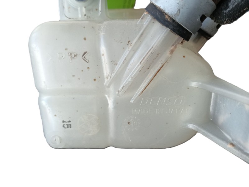 Recambio de deposito expansion para toyota auris (_e15_) 1.8 hybrid (zwe150_) referencia OEM IAM   