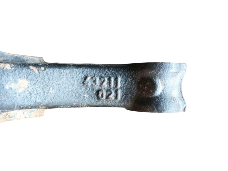 Recambio de mangueta delantera derecha para toyota auris (_e15_) 1.8 hybrid (zwe150_) referencia OEM IAM  F12R5 