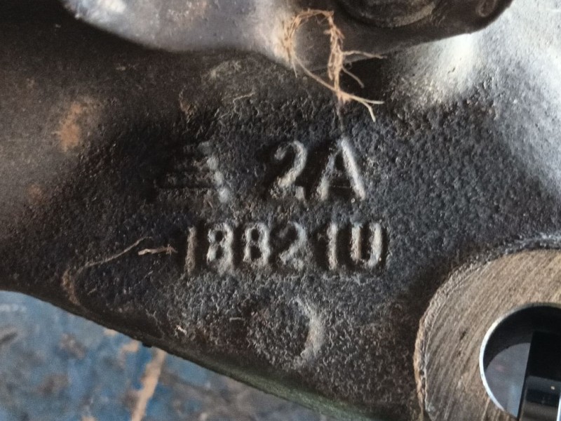 Recambio de mangueta delantera izquierda para iveco daily vi caja/chasis 33s16, 35s16, 35c16, 40c16, 50c16 referencia OEM IAM   