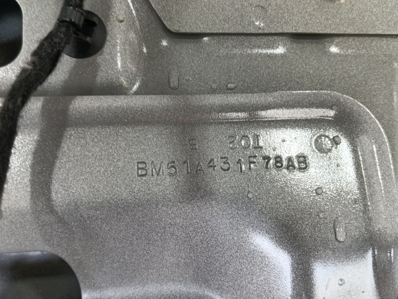 Recambio de porton trasero para ford focus iv (hn) 1.0 ecoboost referencia OEM IAM   