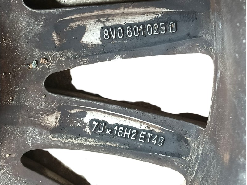 Recambio de llanta para audi a3 (8v1, 8vk) 1.4 tfsi referencia OEM IAM 8V0601025D ET48 7Jx16