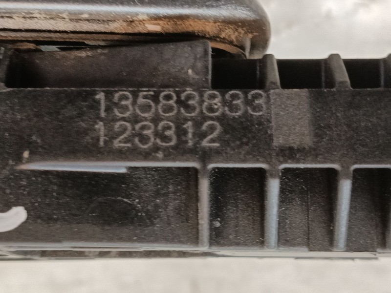 Recambio de maneta exterior trasera derecha para opel zafira tourer c (p12) 2.0 cdti (75) referencia OEM IAM 13583833 92233089 