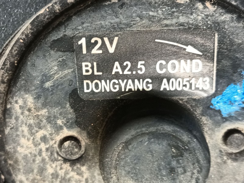 Recambio de electroventilador para kia sorento i (jc) 2.5 crdi referencia OEM IAM 977303E000 A005143 