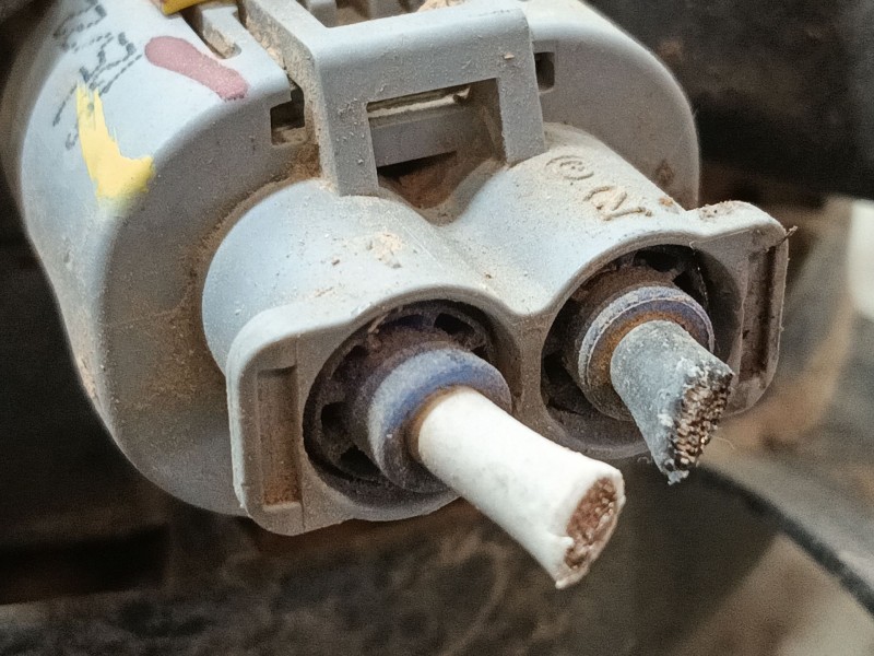 Recambio de electroventilador para dacia sandero iii 1.0 tce 90 referencia OEM IAM   