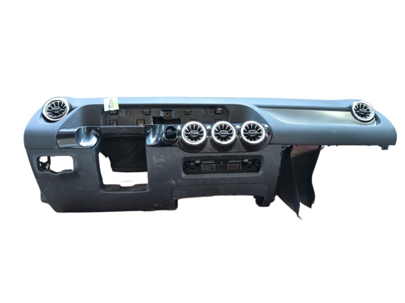 Recambio de salpicadero para mercedes-benz eqa (h243) eqa 250+ (243.702) referencia OEM IAM A2476803300  