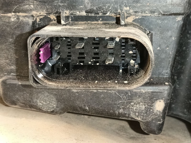 Recambio de faro izquierdo para volvo xc40 (536) t3 referencia OEM IAM 31655989 32342540 