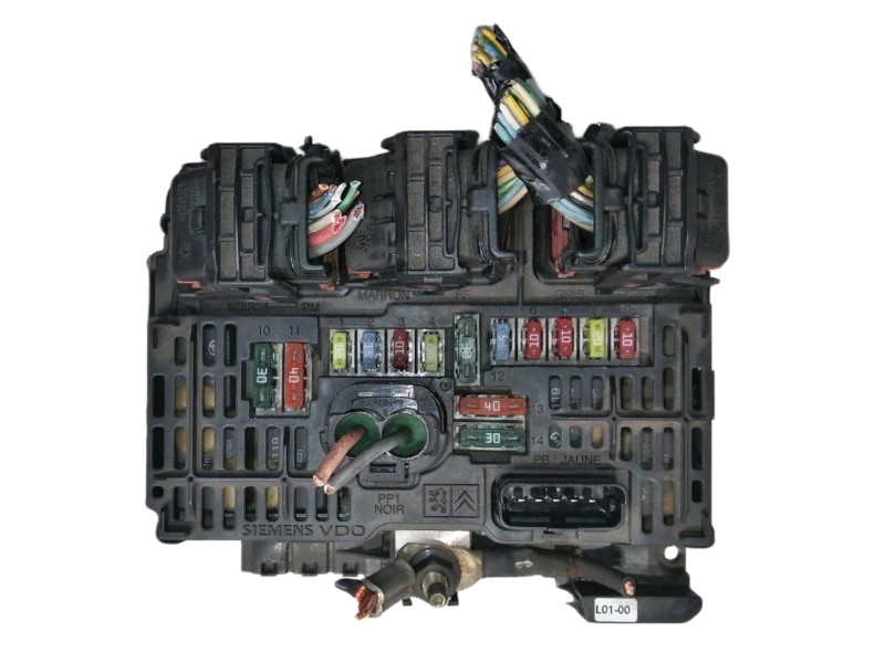 Recambio de caja reles / fusibles para peugeot 407 st confort referencia OEM IAM   