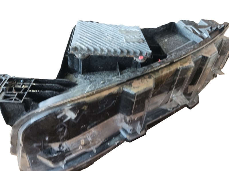 Recambio de faro derecho para ford mustang mach-e (cgw) ev 4x4 referencia OEM IAM   