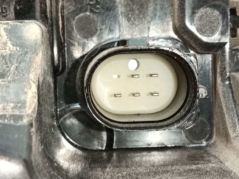 Recambio de piloto trasero derecho para audi q3 sportback (f3n) 35 tdi referencia OEM IAM 83A945092 646502 