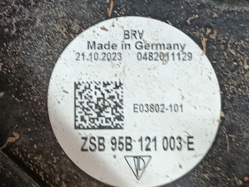 Recambio de electroventilador para porsche macan (95b) gts (95bbl1) referencia OEM IAM 95B121003E  