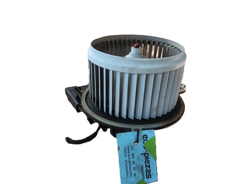 Recambio de motor calefaccion para iveco daily vi furgoneta 33s16, 35s16, 35c16, 40c16, 50c16 referencia OEM IAM   