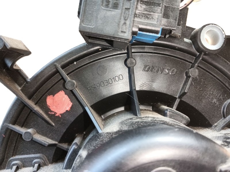 Recambio de motor calefaccion para iveco daily vi furgoneta 33s16, 35s16, 35c16, 40c16, 50c16 referencia OEM IAM   