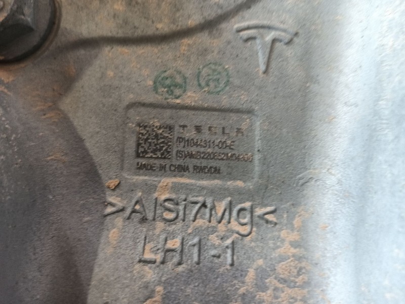 Recambio de mangueta delantera izquierda para tesla model 3 (5yj3) ev awd referencia OEM IAM   