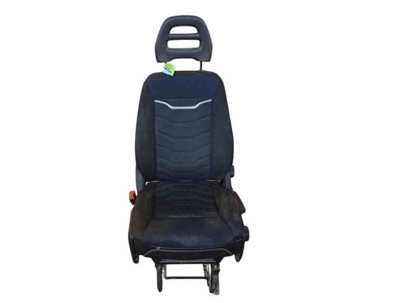 Recambio de asiento delantero izquierdo para iveco daily vi furgoneta 33s16, 35s16, 35c16, 40c16, 50c16 referencia OEM IAM  8421