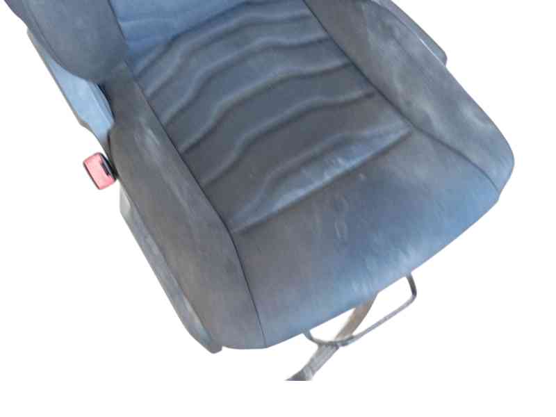 Recambio de asiento delantero izquierdo para iveco daily vi furgoneta 33s16, 35s16, 35c16, 40c16, 50c16 referencia OEM IAM  8421
