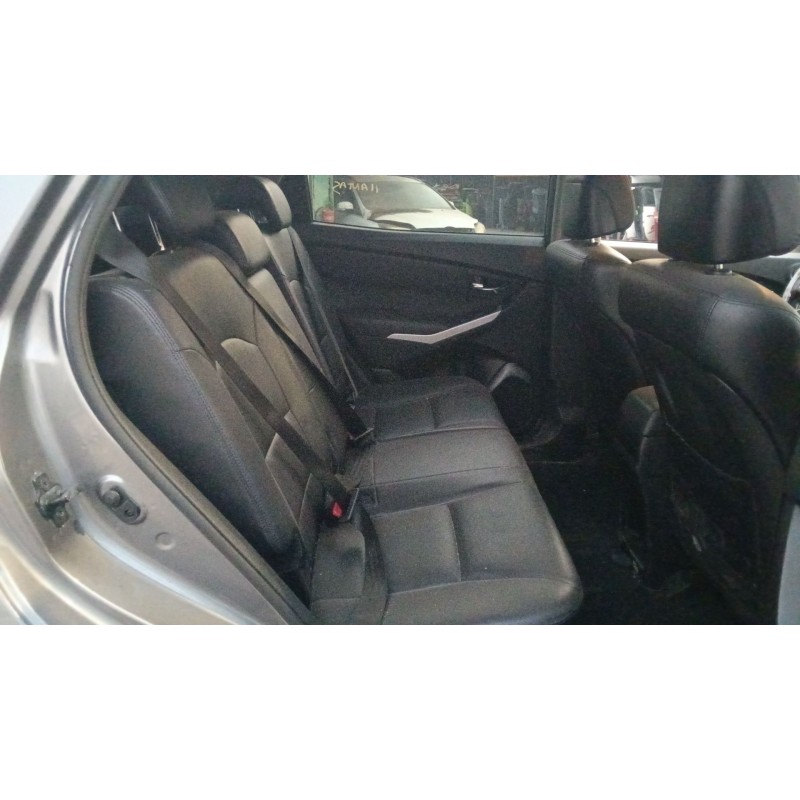 Recambio de asientos traseros para ssangyong korando (ck) 2.0 e-xdi referencia OEM IAM   