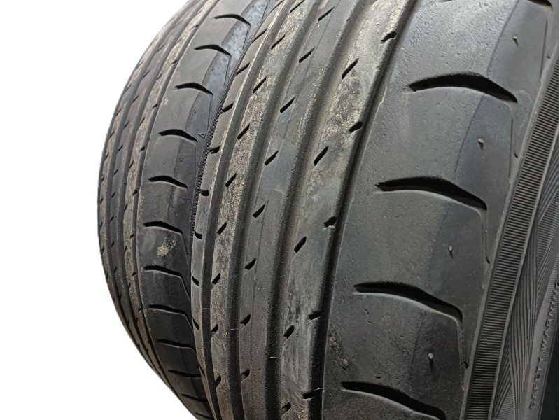 Recambio de neumatico para » otros... modelos referencia OEM IAM 225/45 R18 95Y 2 YOKOHAMA