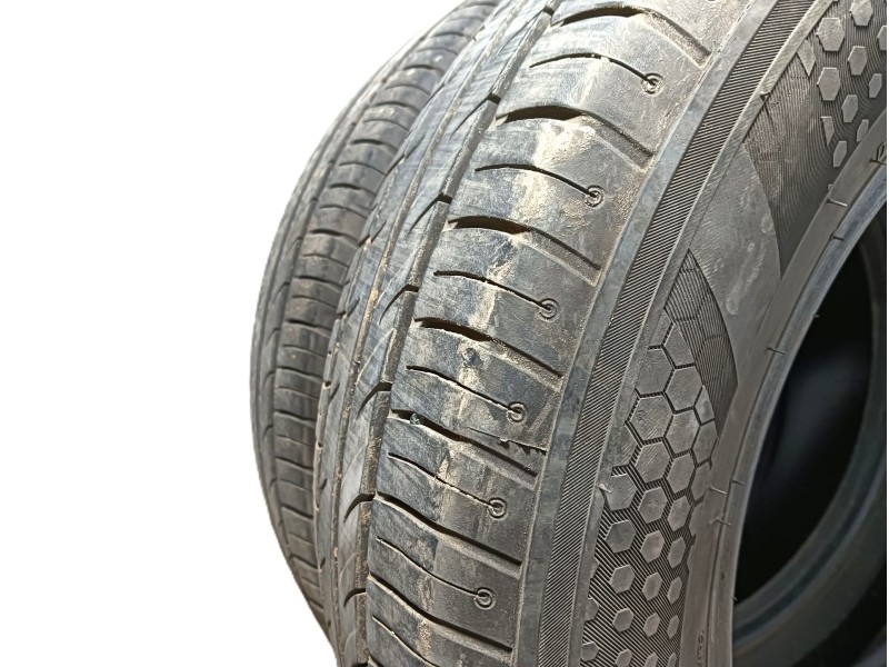 Recambio de neumatico para » otros... modelos referencia OEM IAM 195/65 R15 95H 2 KUMHO