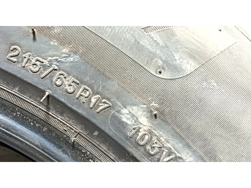 Recambio de neumatico para » otros... modelos referencia OEM IAM 215/65 R17 103V 2 MICHELIN