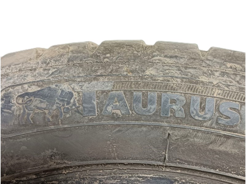 Recambio de neumatico para » otros... modelos referencia OEM IAM 215/55 R18 99V 2 TAURUS