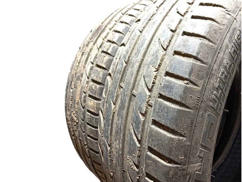 Recambio de neumatico para » otros... modelos referencia OEM IAM 215/55 R18 99V 2 TAURUS