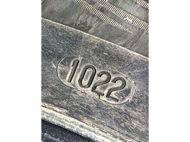 Recambio de neumatico para » otros... modelos referencia OEM IAM 215/60 R17 100V 2 CONTINENTAL