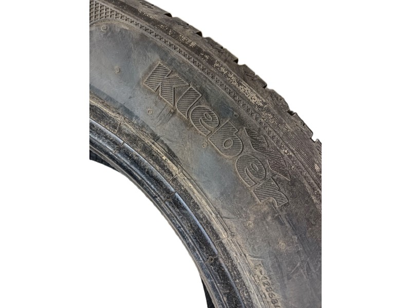 Recambio de neumatico para » otros... modelos referencia OEM IAM 205/55 R16 91V 2 KLEBER