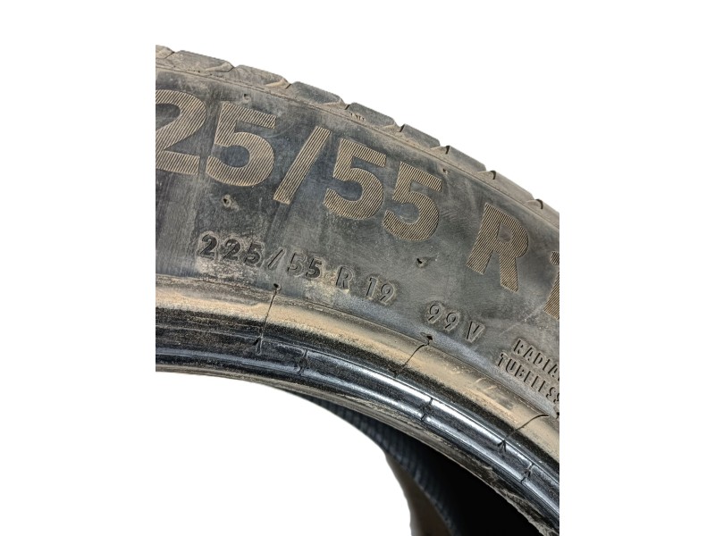 Recambio de neumatico para » otros... modelos referencia OEM IAM 225/55 R19 99V 2 CONTINENTAL