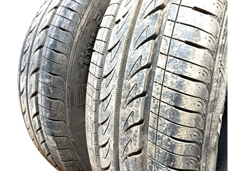 Recambio de neumatico para » otros... modelos referencia OEM IAM 155/70 R13 75T 2 TYRE