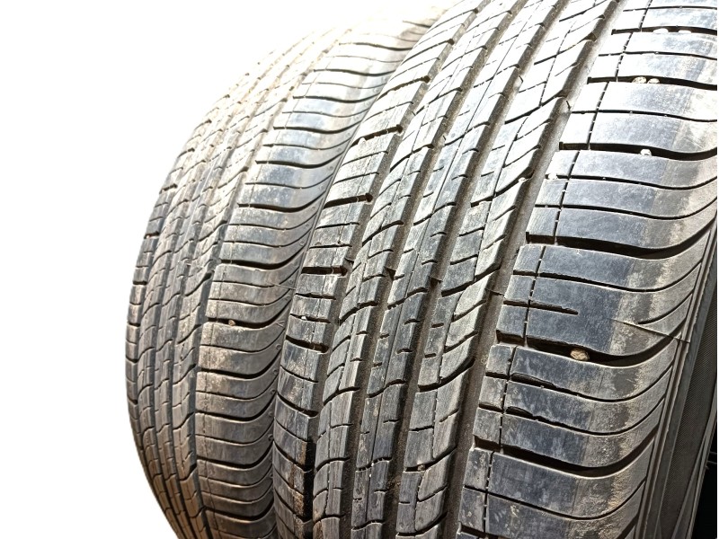 Recambio de neumatico para » otros... modelos referencia OEM IAM 215/55 R18 95H 2 GITI