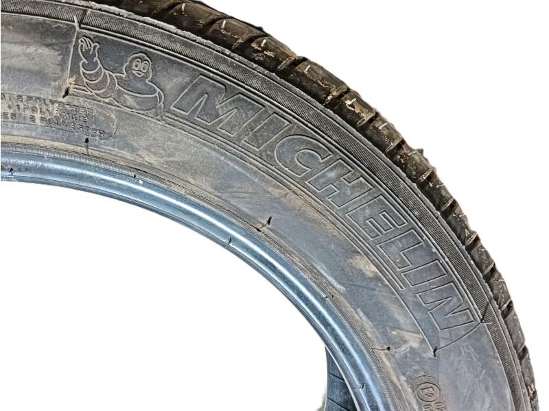 Recambio de neumatico para » otros... modelos referencia OEM IAM 215/55 R17 94V 2 MICHELIN