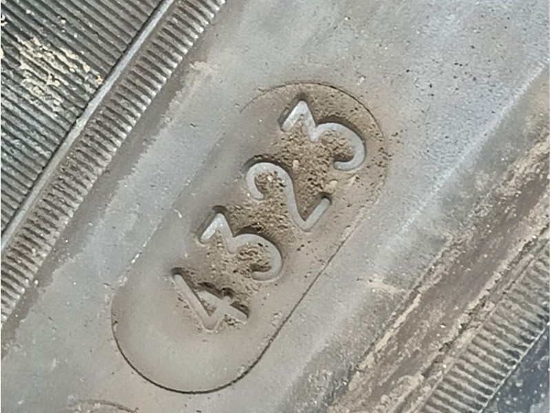 Recambio de neumatico para » otros... modelos referencia OEM IAM 215/55 R17 94V 2 MICHELIN