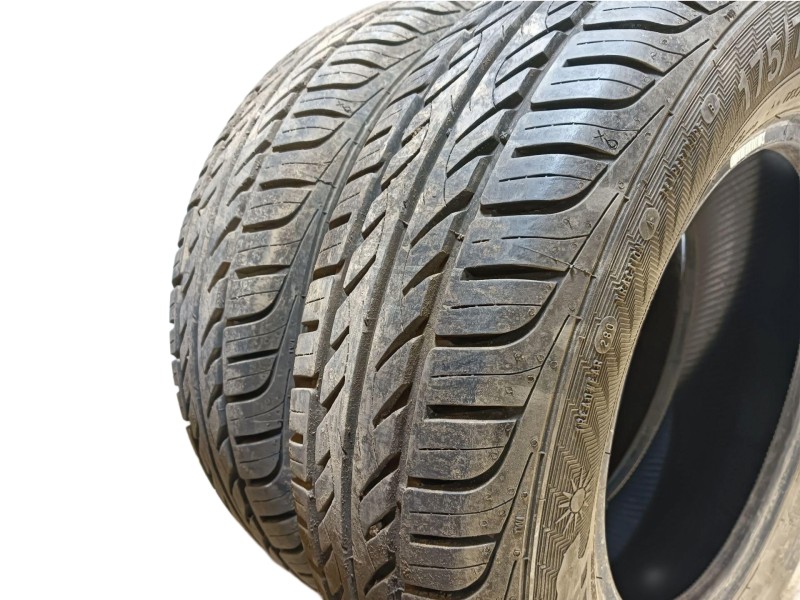 Recambio de neumatico para » otros... modelos referencia OEM IAM 175/70 R13 82T GISLAVED 2