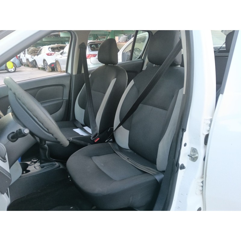 Recambio de cinturon seguridad delantero izquierdo para dacia sandero ii (b8_) 1.2 referencia OEM IAM 868854701R  