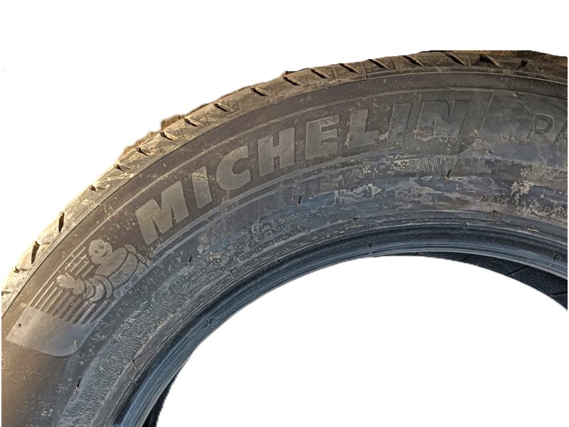 Recambio de neumatico para » otros... modelos referencia OEM IAM 215/65 R17 103V 2 MICHELIN