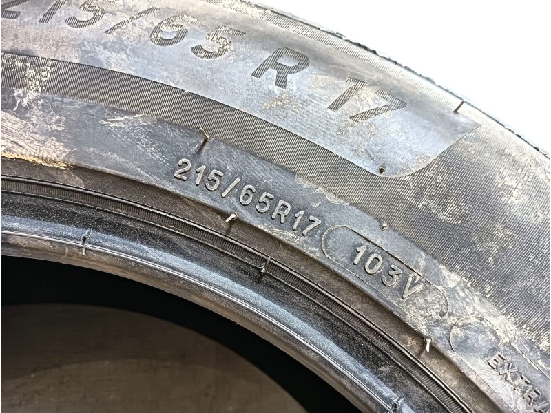 Recambio de neumatico para » otros... modelos referencia OEM IAM 215/65 R17 103V 2 MICHELIN