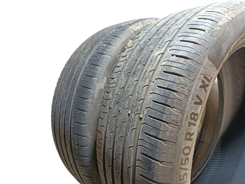 Recambio de neumatico para » otros... modelos referencia OEM IAM 215/50 R18 96V 2 CONTINENTAL