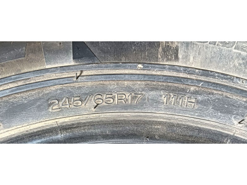 Recambio de neumatico para » otros... modelos referencia OEM IAM 245/65 R17 111H 2 MICHELIN