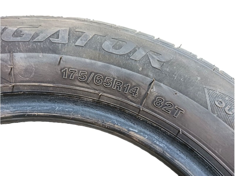 Recambio de neumatico para » otros... modelos referencia OEM IAM 145/65 R14 82T 2 LANVIGATOR