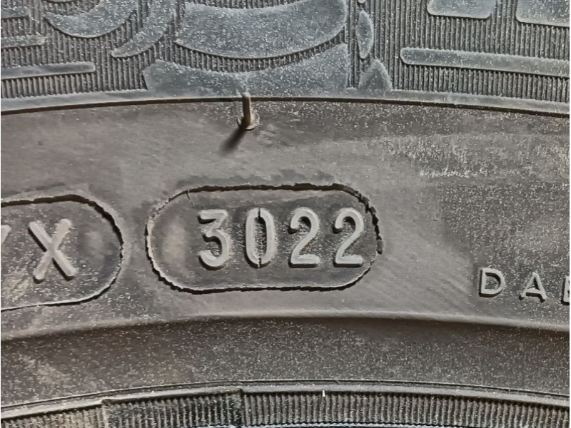 Recambio de neumatico para » otros... modelos referencia OEM IAM 205/60 R16 92H 2 MICHELIN