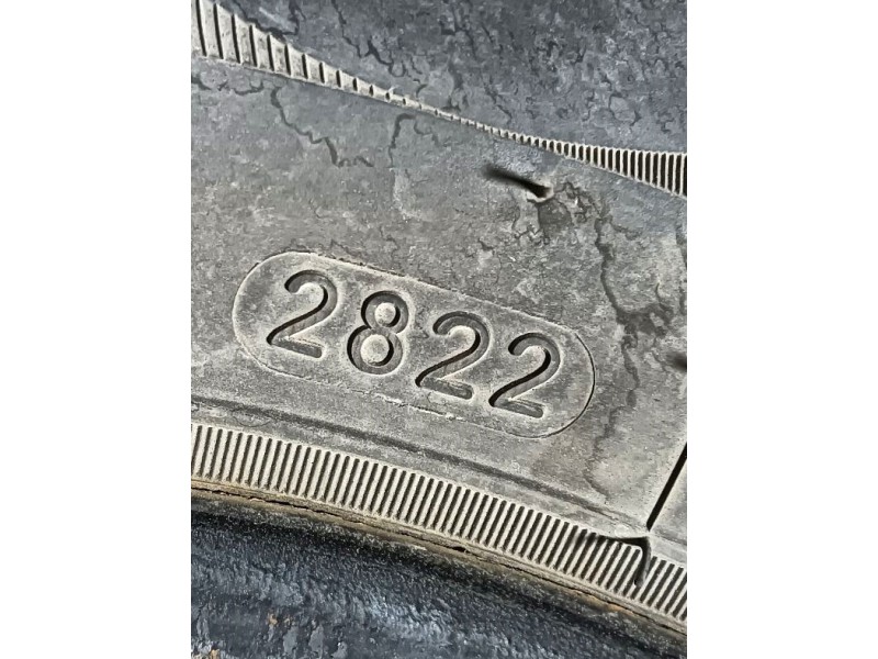 Recambio de neumatico para » otros... modelos referencia OEM IAM 175/70 R18 82T 2 LANVIGATOR